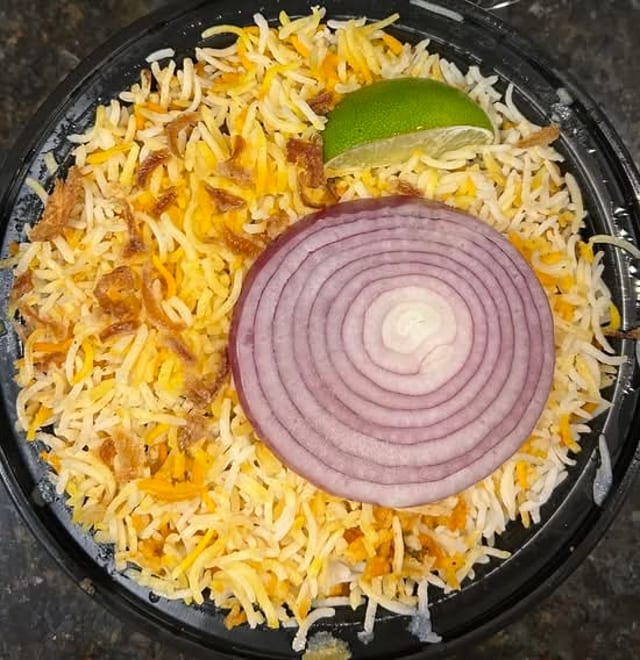 (FMP) Ulavacharu Chicken Dum Biryani.