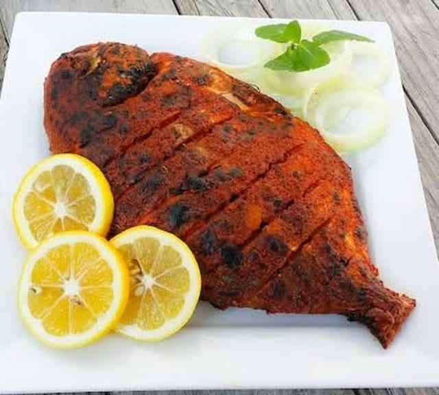 Tandoori Machi (Pomfret).