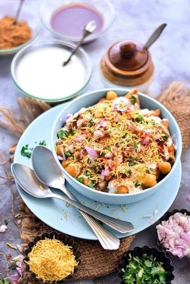 Bucket Samosa Chole Chat.